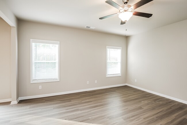 3349 Lilac Crk Trail, Gainesville, GA 30507 - photo 4