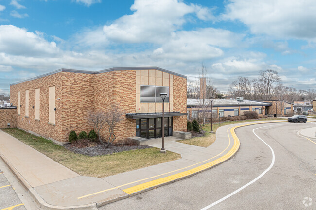 West Godwin Elementary School, building.