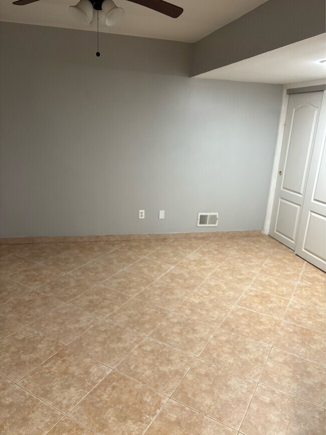 129 Alberta Ave Unit 1st Floor (basement apt), Staten island, NY 10314