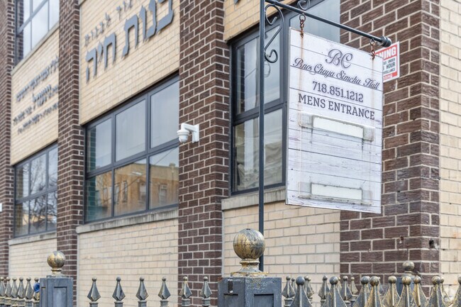 It offers proficiency in Hebrew and enables direct engagement with sacred scriptures.