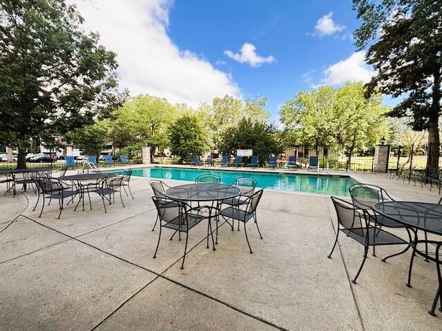 Tanglewood, Hammond, IN 46323 - photo 4