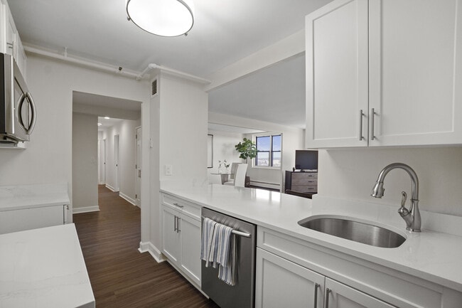 Kitchen Ultra Layout