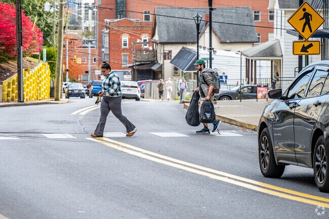 WVU students take care when crossing the busy streets near Sunnyside.