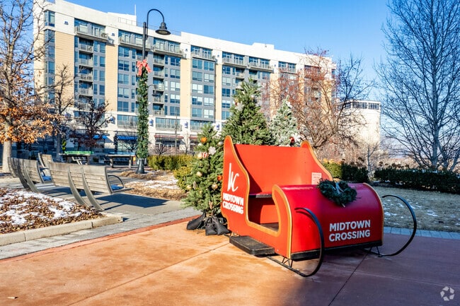 Turner Park is located near many shopping and dining locations.