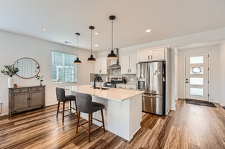 24152 E 40th Ave, Aurora, CO 80019