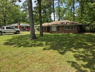 514 Elliott Dr NW, Rome, GA 30165