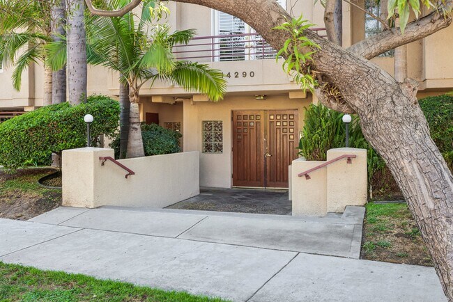 14290 Dickens St unit 204, Sherman Oaks, CA 91423 - photo 5