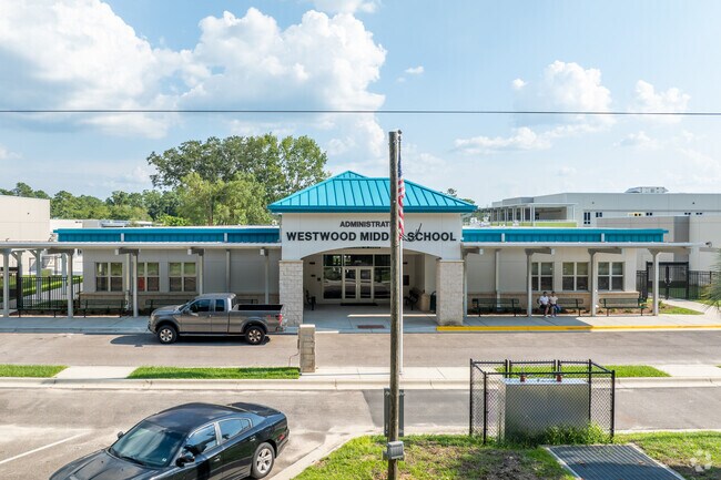 Westwood Middle School earns an overall score of B plus from Niche.