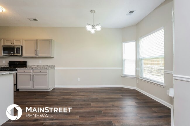 1565 Tigris Ct, Atlanta, GA 30349 - photo 6