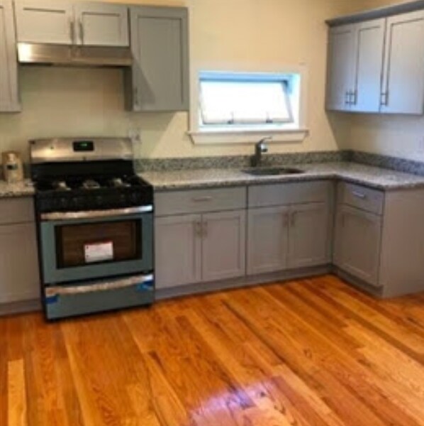 10 Upland Rd, Brookline, MA 02445