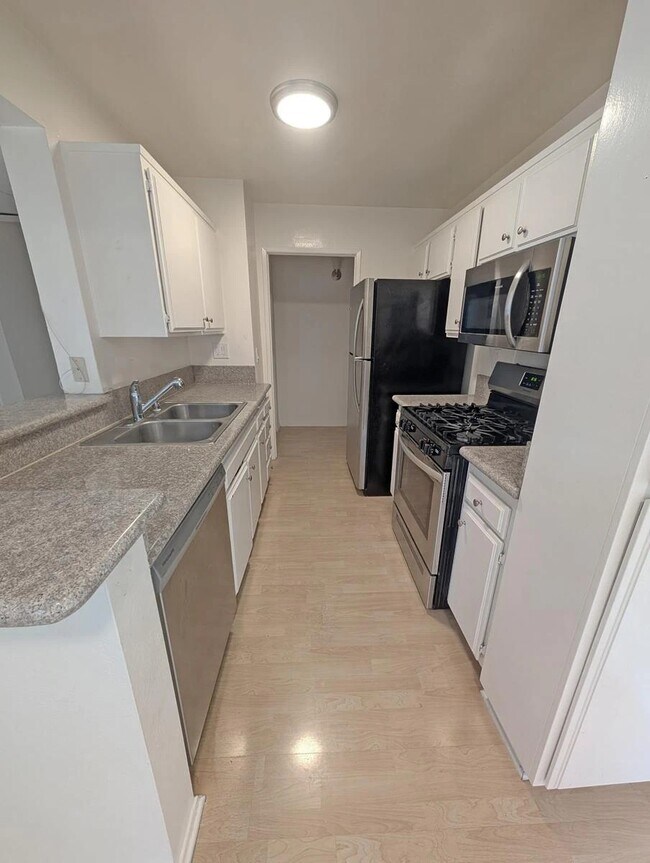 4303 Cedros Ave Unit 101, Los Angeles, CA 91403