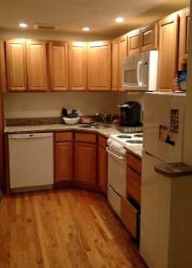 15 Euston Rd unit 10, Brighton, MA 02135 - photo 7
