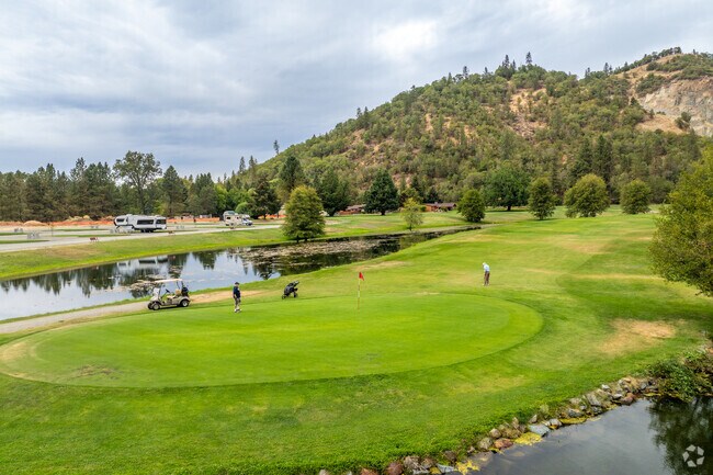 Many New Hope residents enjoy traveling down to Applegate River Golf Club.