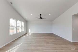 3451 E Red Maple Ct, Nampa, ID 83686