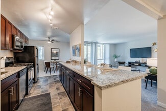 7232 Hanover Pkwy, Greenbelt, MD 20770
