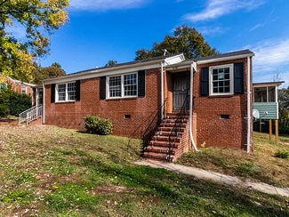 1740 Lisbon Dr SW, Atlanta, GA 30310