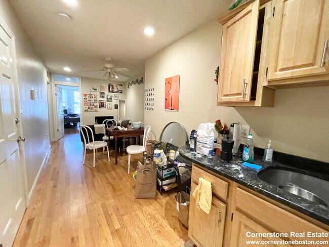 588 Columbus Ave unit 1, Boston, MA 02118 - photo 4