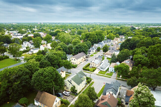 Maplewood has a population of 28,000 and has majestic homes that date back to the 19th century.