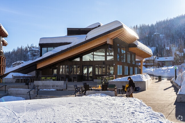 Locals and tourists alike come to enjoy the snow near Schweitzer mountain.