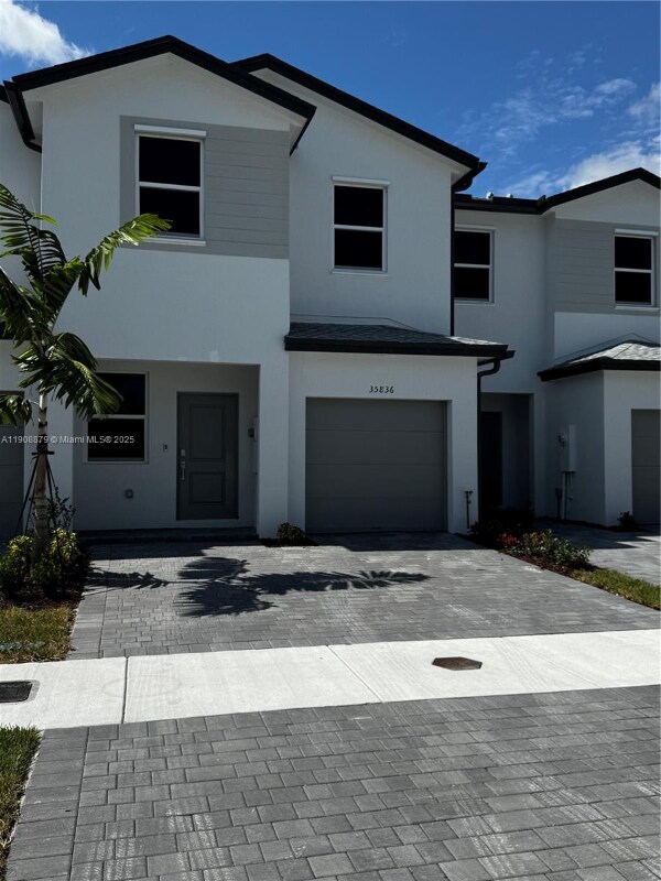 35836 SW 178th Ct, Homestead, FL 33034 - photo 1