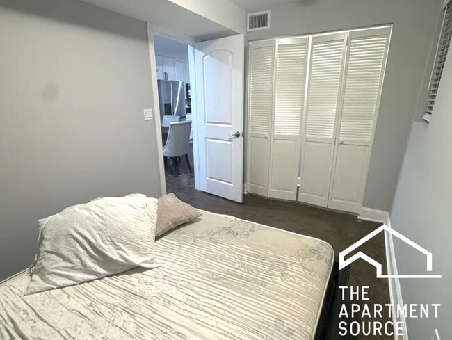 2937 W Jackson Blvd unit G, Chicago, IL 60612 - photo 5