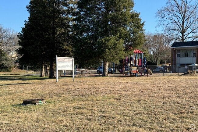 Heaven's Best Montessori LLC serves the community of Fairfax.