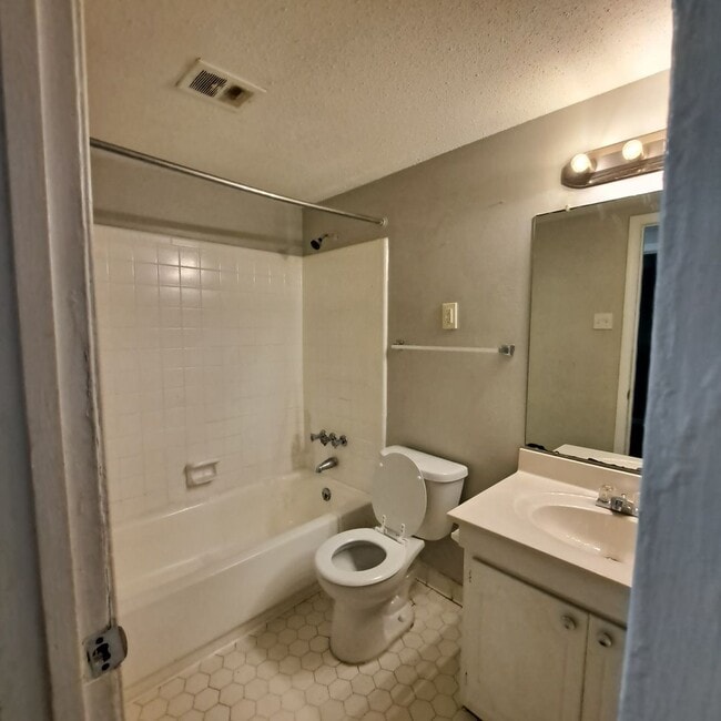 3408 Clearbrook St, Memphis, TN 38118 - photo 6