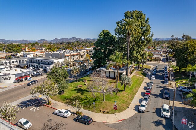 Kensington Park Overlook of parking lot and the entire park in view.