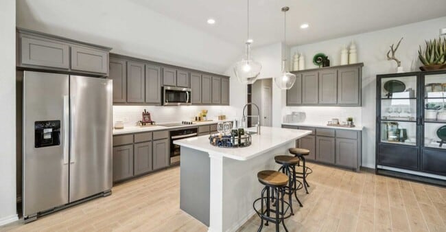 1240 Clubhouse Dr unit 36449316, Burleson, TX 76028 - photo 7