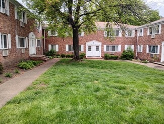 180 Littleton Rd Unit 180 Littleton road Apt 70, Parsippany, NJ 07054