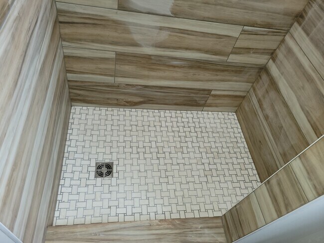 5802 Bath Rd unit 1, Perry, MI 48872 - photo 3