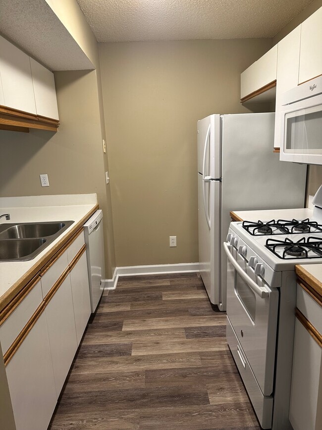 1996 Camino Ln, Hilliard, OH 43026 - photo 4