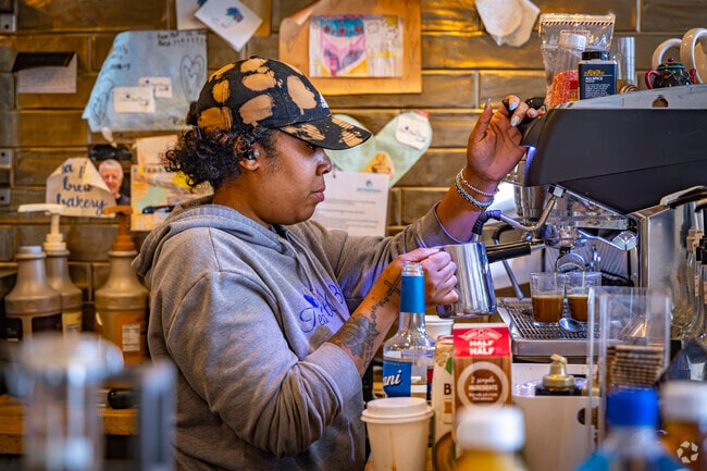 Grab your favorite coffee at Tea Pot Brew Bakery in Downtown Chicago in South Loop.