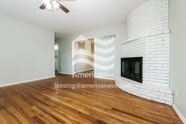 314 SW Glendana St, Lees Summit, MO 64081 - photo 4