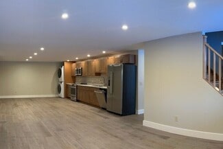 103-105 Puckerbrush Rd E, Hyde Park, VT 05655