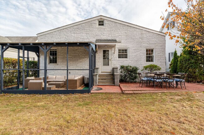 40 Clark Place unit ID1225821P, Port Chester, NY 10573 - photo 2