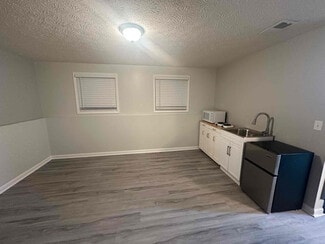 4348 Bradley Dr SW, Snellville, GA 30039