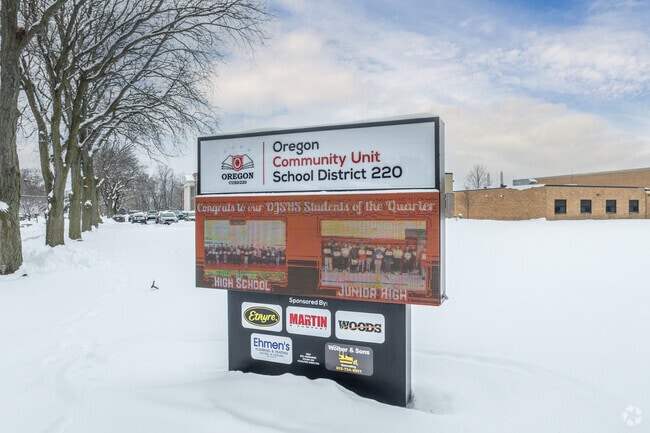 Mount Morris students are served by the Oregon Community Unit School District 220.