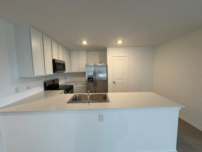 1907 Bear Grass Rdg Rd, Temple, TX 76501 - photo 4