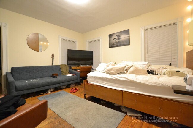 39 Pratt St, Allston, MA 02134 - photo 6