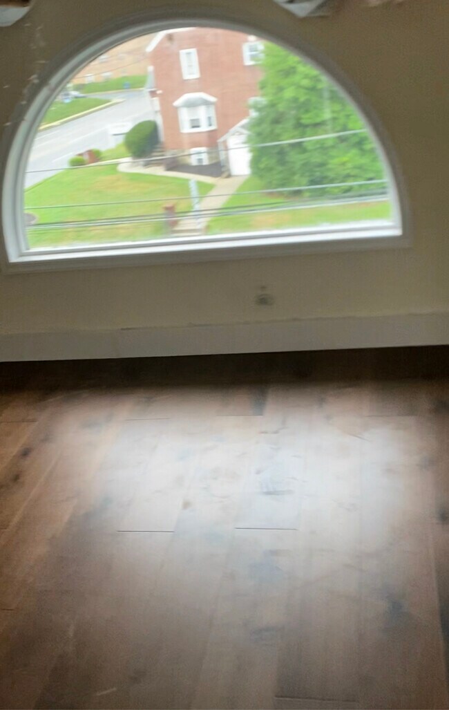 3 N Swarthmore Ave Unit D, Ridley Park, PA 19078