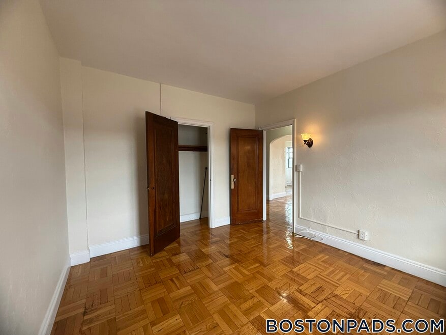 2 Elmwood Ave unit 52, Winchester, MA 01890 - photo 1