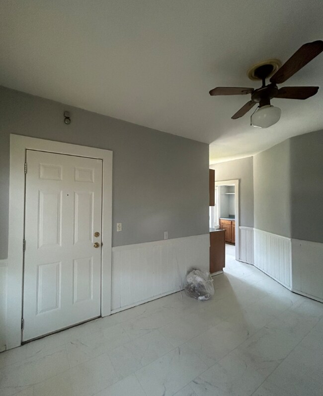 92 Elliot St unit 92 Elliot st Unit 3, Brockton, MA 02302 - photo 4