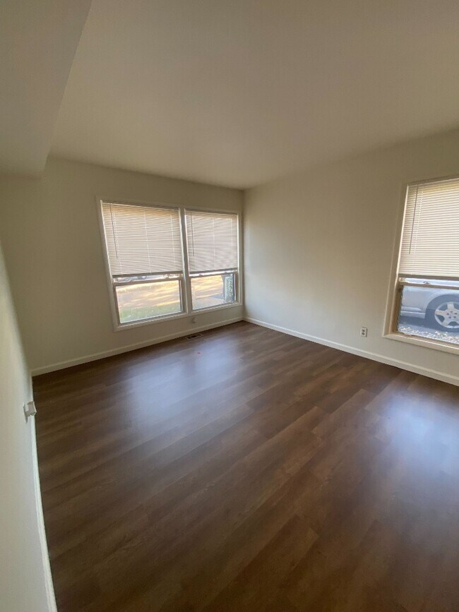 3737 Morgan Ford Rd unit C, St. Louis, MO 63116 - photo 6