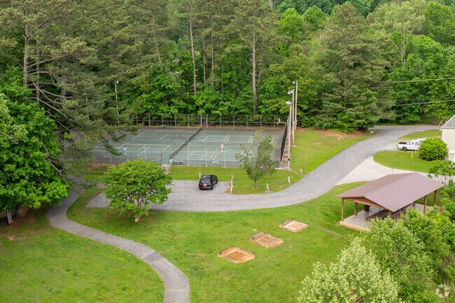 Apison Park offers tennis courts, horse shoes, and a covered pavilion for residents.