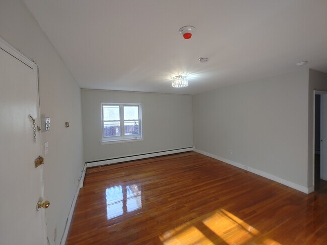 50 Saint Stephen St unit 27, Boston, MA 02115 - photo 7