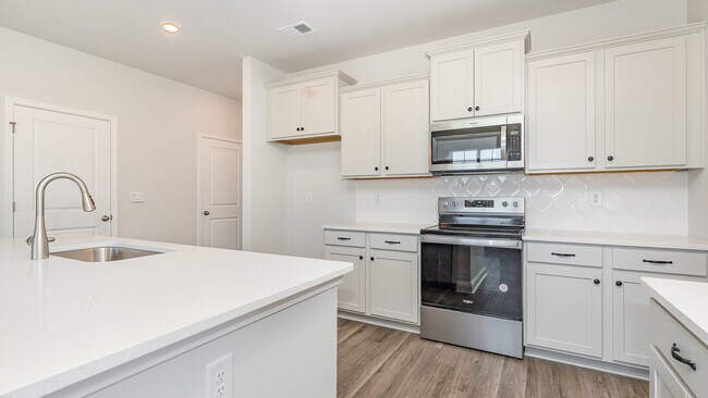 354 Glacier Way, Conway, SC 29526 - photo 6