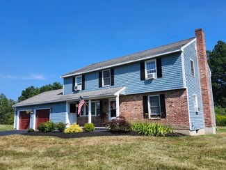 42 Palm Dr, Greenland, NH 03840