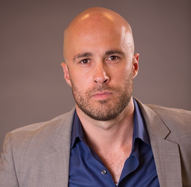 Agent Photo