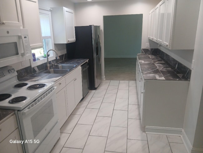 230 Northwest Ave, Swannanoa, NC 28778 - photo 3